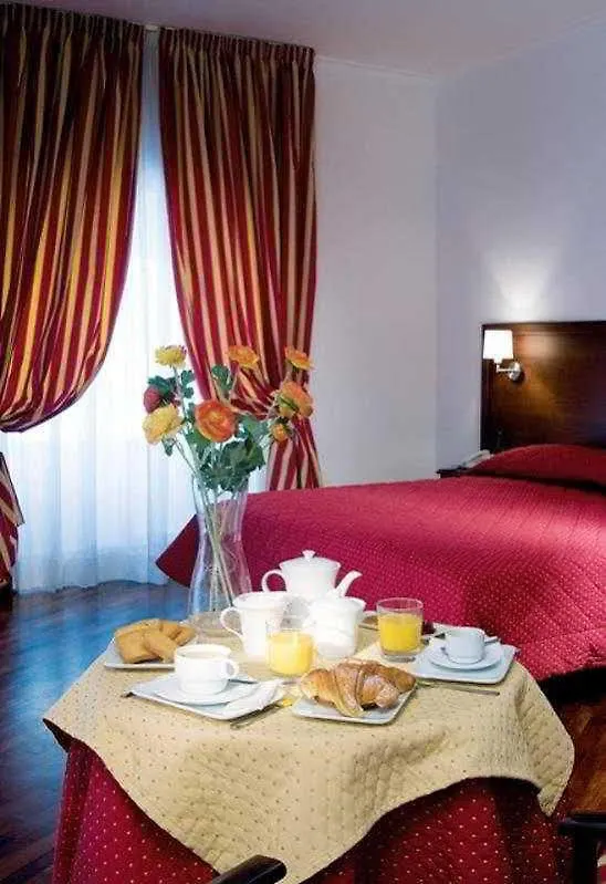 A.Rivederci Roma Luxury Rooms Peschiera del Garda 4*,  Italien